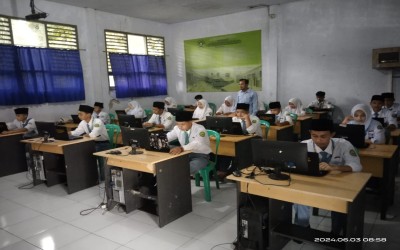 Penilaian Asesmen Sumatif (PAS) Kelas X dan XI dihadiri Pengawas Dinas Pendidikan Provinsi Banten